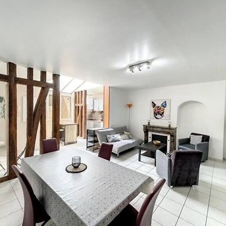 Appartement Au Coeur De Труа Экстерьер фото