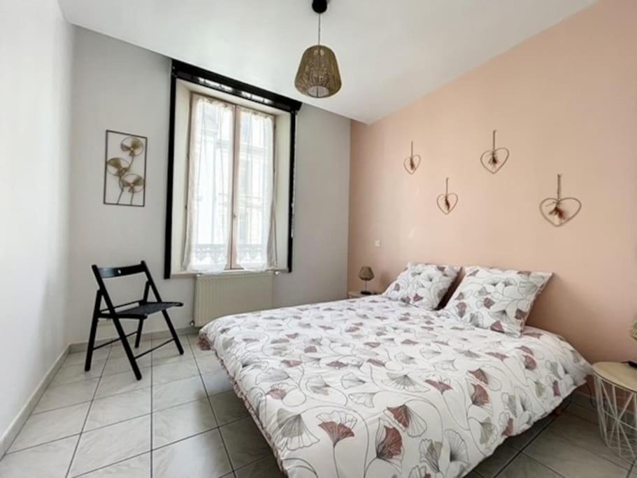 Appartement Au Coeur De Труа Экстерьер фото